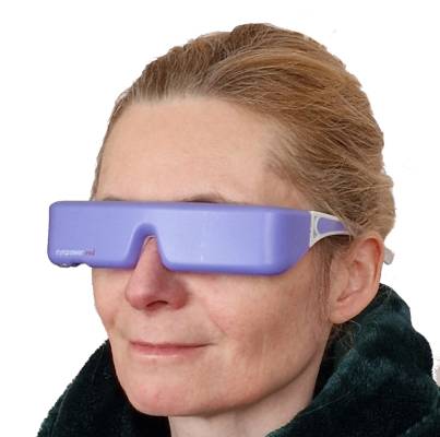 Woman wearing the eyepower red device outdoors